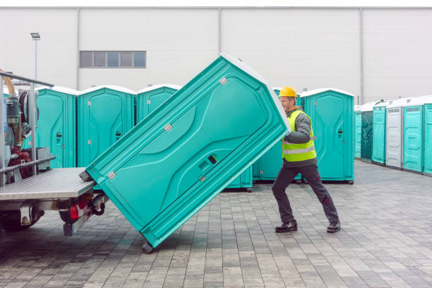 Portable Toilet Options We Offer in Mcfarland, WI